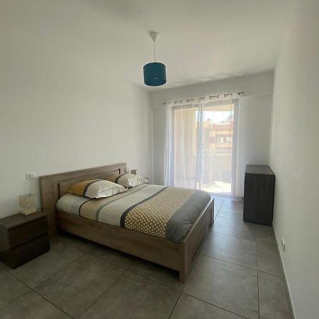 Appartement T2 De Standing Avec Parking A 250 Metres De La Plage, Route Des Sanguinaires, Ajaccio Ajaccio  Exterior foto