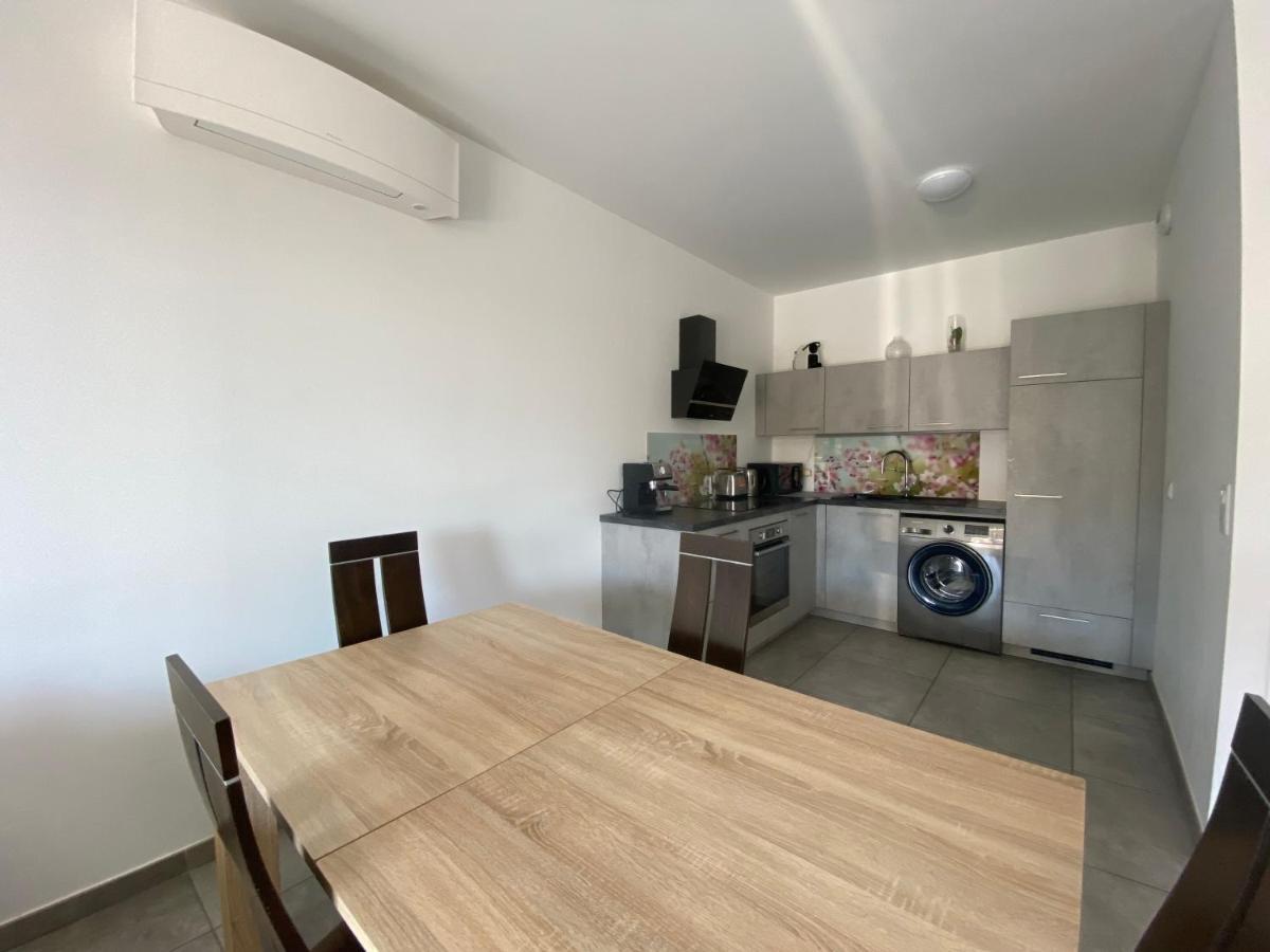 Appartement T2 De Standing Avec Parking A 250 Metres De La Plage, Route Des Sanguinaires, Ajaccio Ajaccio  Exterior foto