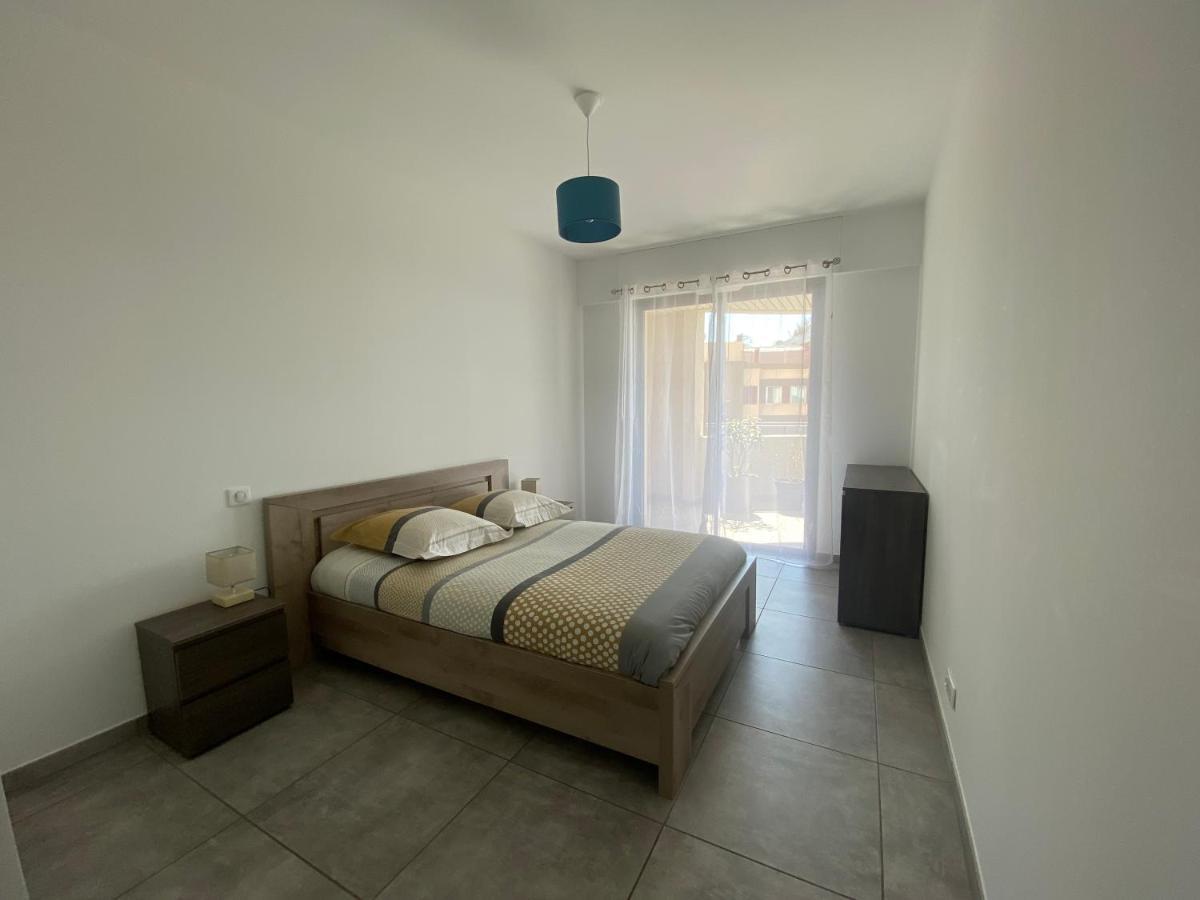 Appartement T2 De Standing Avec Parking A 250 Metres De La Plage, Route Des Sanguinaires, Ajaccio Ajaccio  Exterior foto